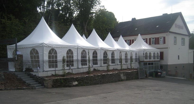 Verleih von Partyzelten
